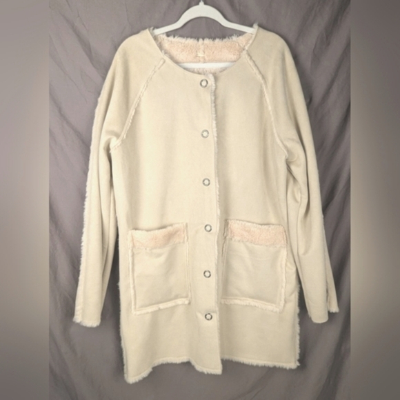 BLANKNYC reversible coat in cream/ivory size large in like new condition - Picture 2 of 15